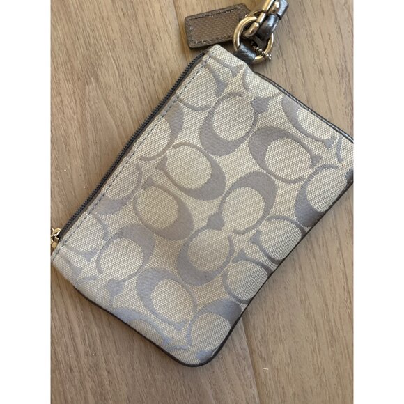 Coach Signature Small Wristlet With Leather Strap Beige & Silver - Picture 3 of 4